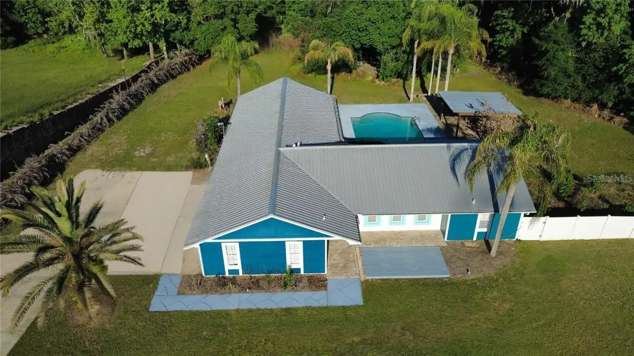 245 Country Circle Drive, FL