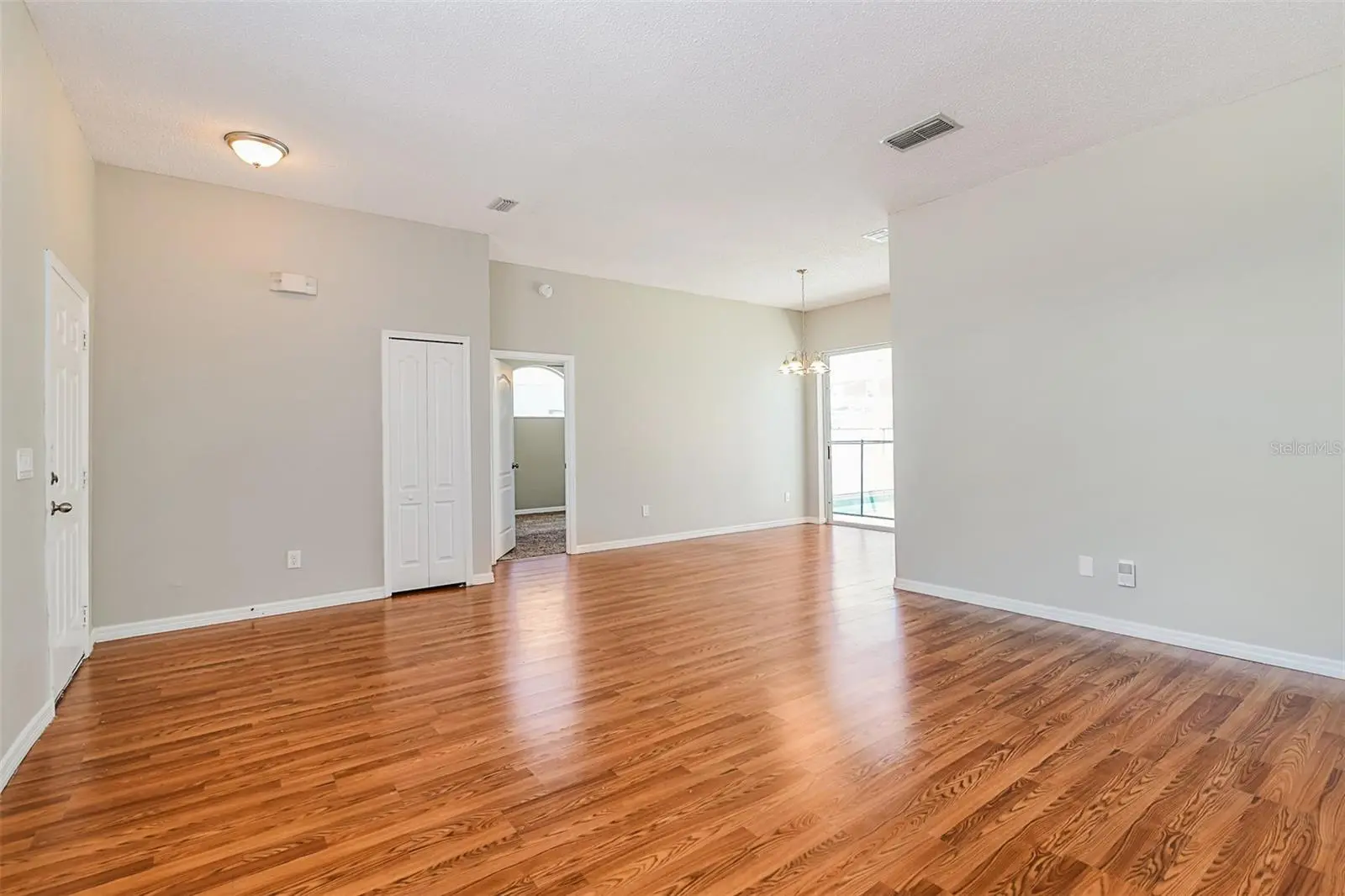 8615 Cavendish Drive, FL