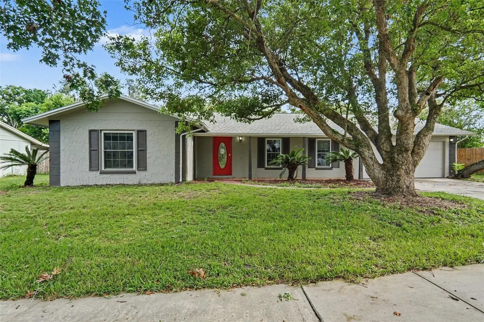 960 Apple Lane, FL