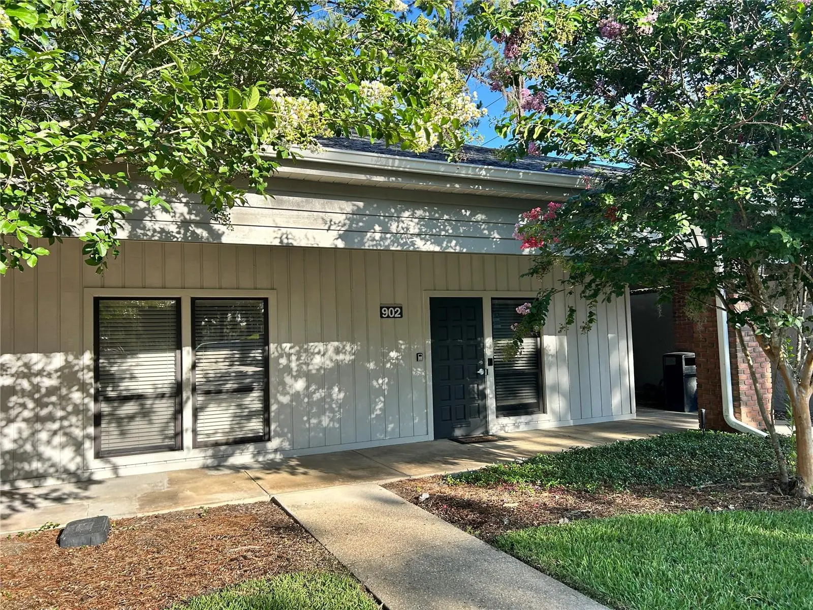 2100 17th Street, FL