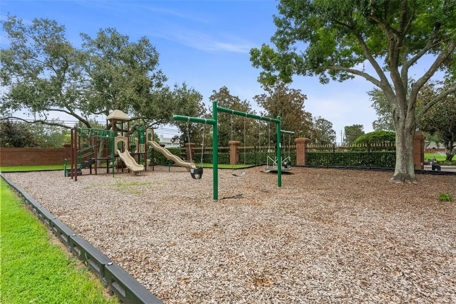5119 Keeneland Circle, FL