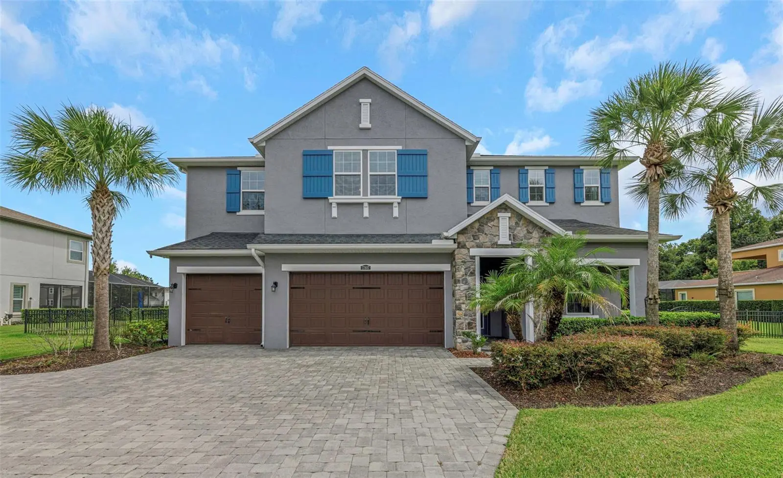 17807 Howsmoor Place, FL