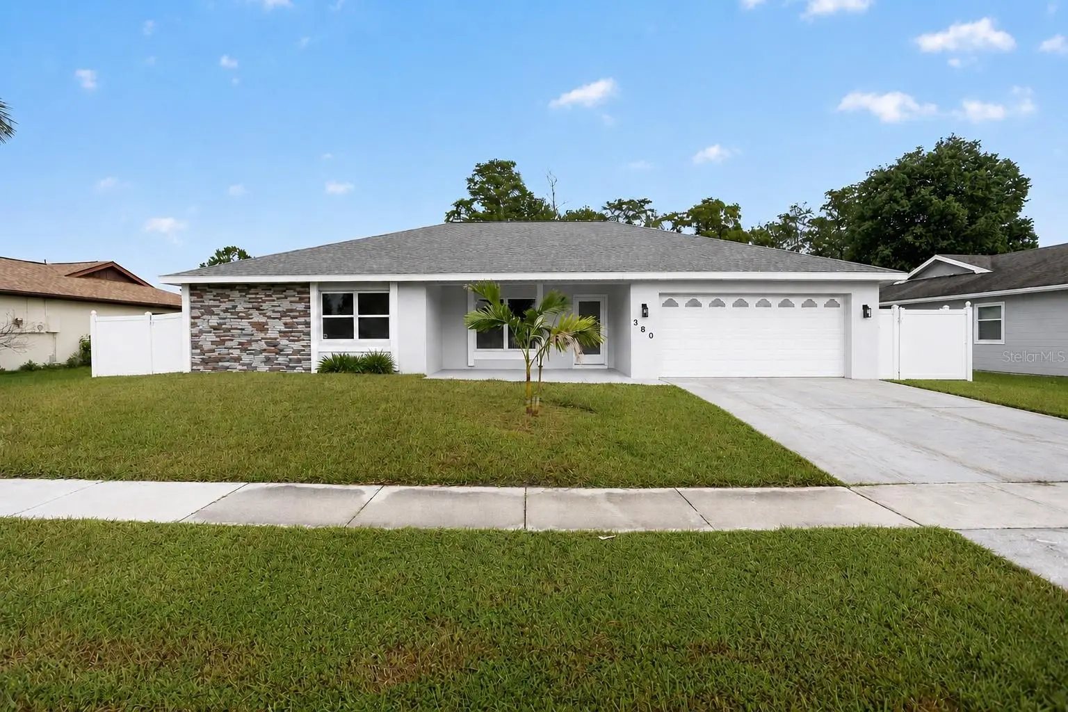 380 Buttonwood Drive, FL