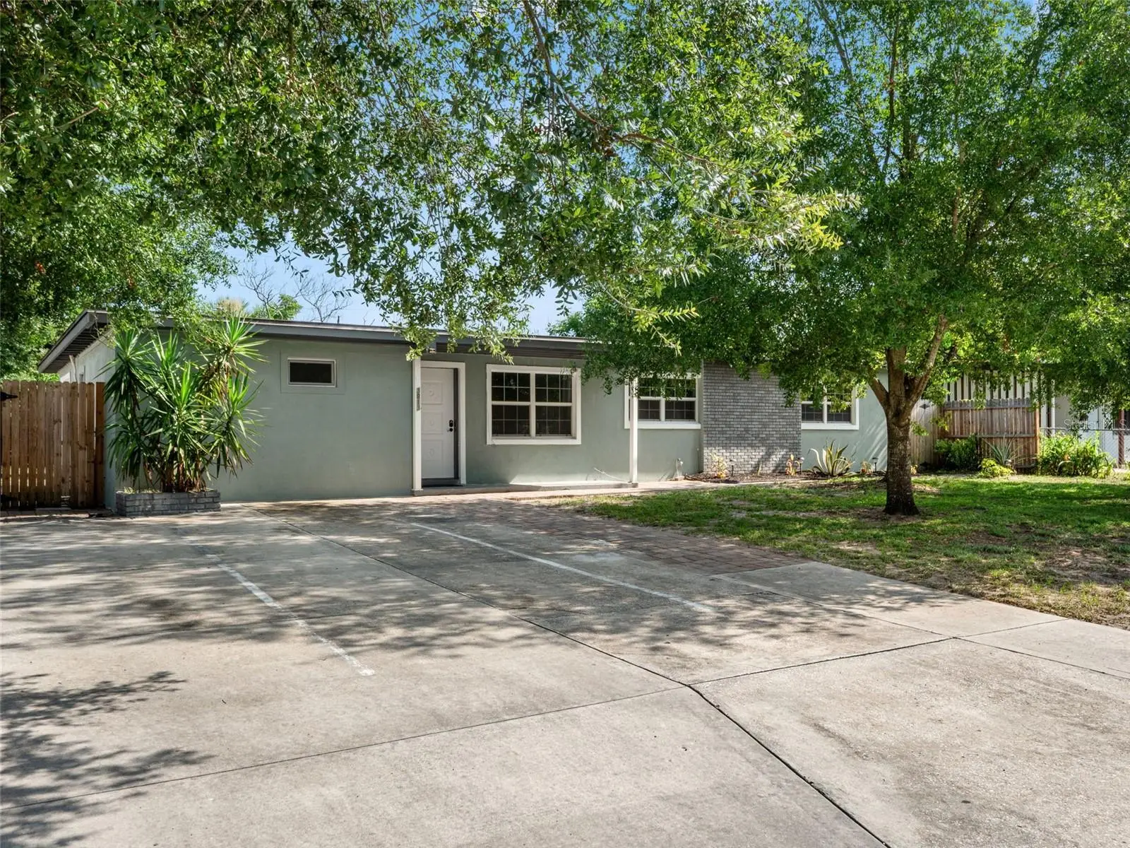 3813 Edland Drive, FL