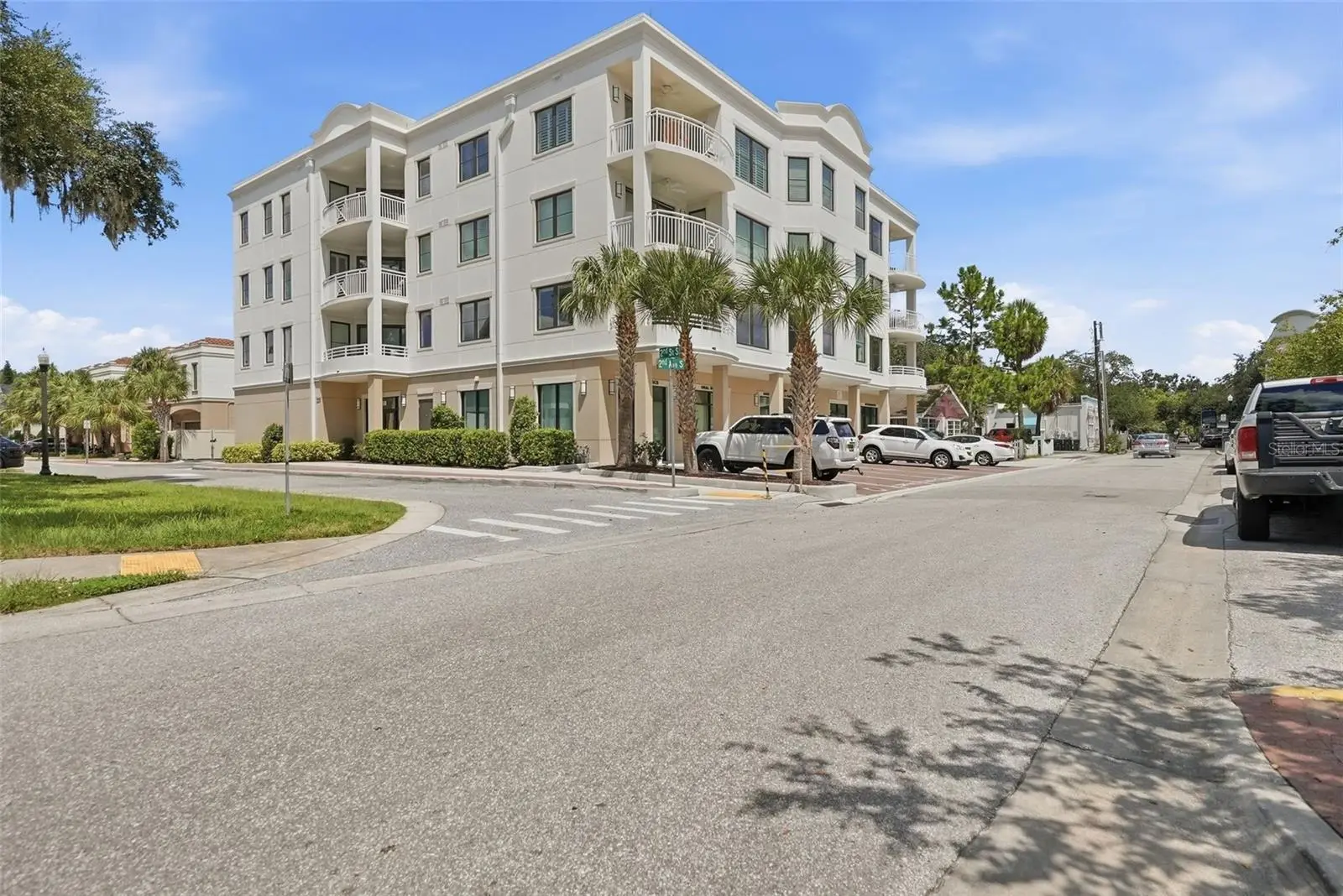 231 2nd Street, FL