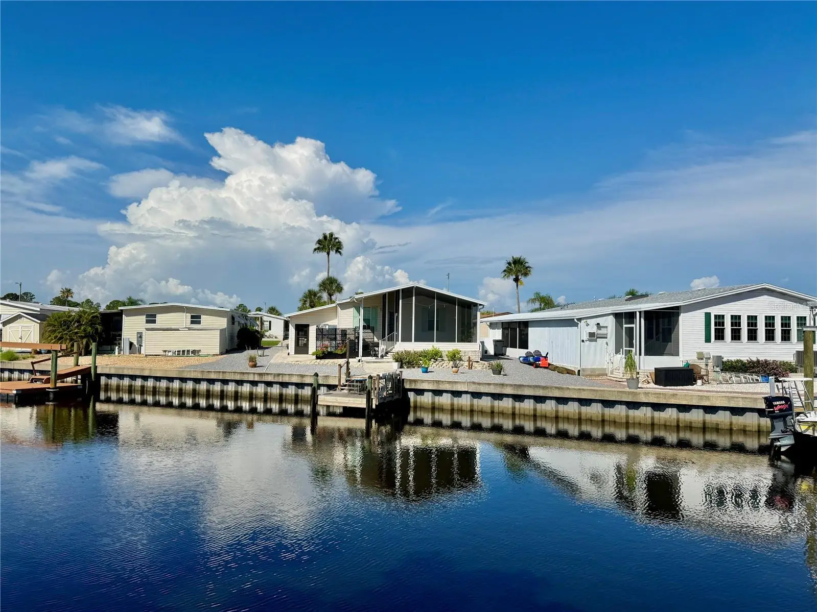 115 Saint Annes Circle, FL