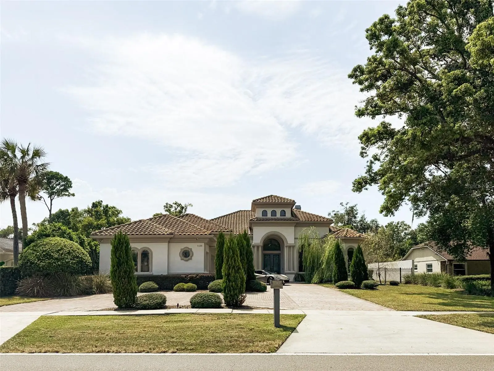 1480 Hempel Avenue, FL