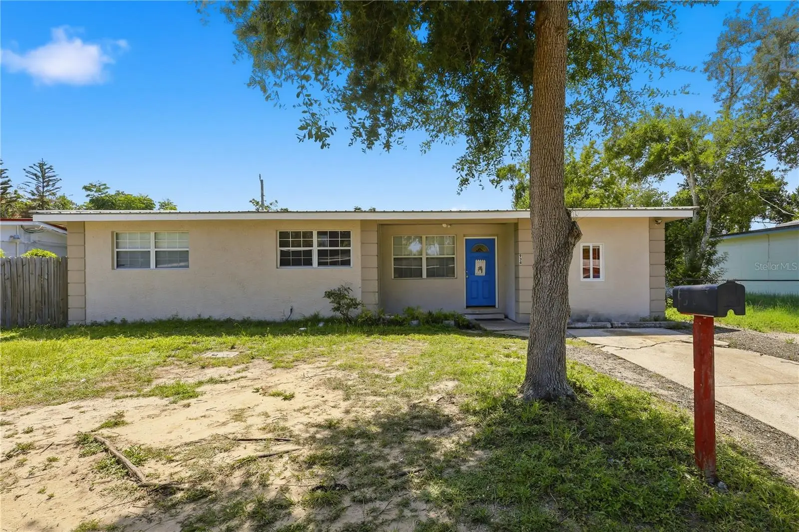 934 Lewis Drive, FL