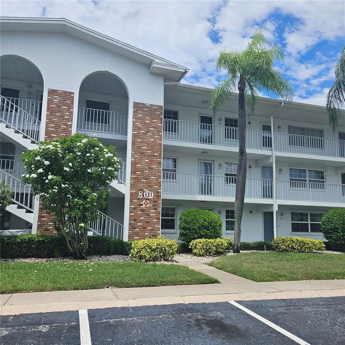 802 Brandy Wine Drive, FL