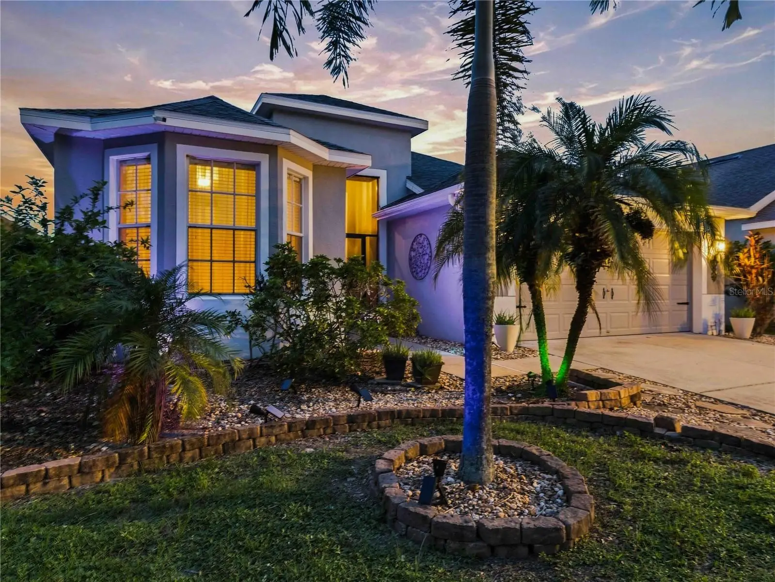 408 Durham Shore Court, FL