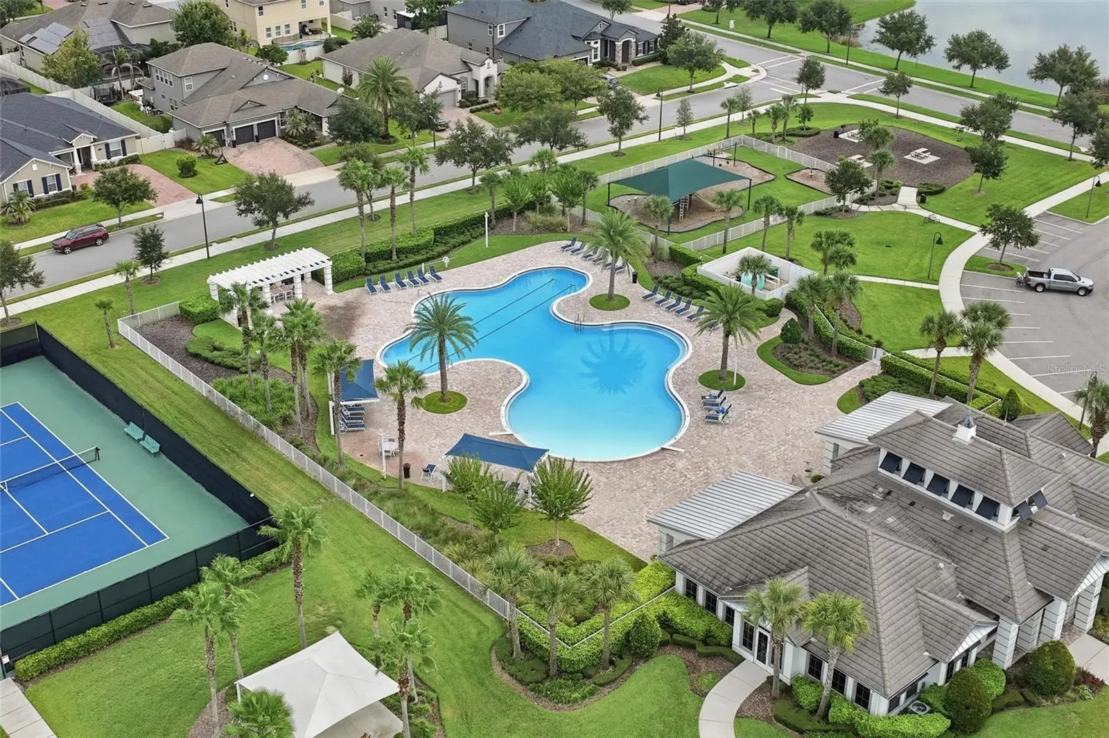 15613 Orange Harvest Loop, FL