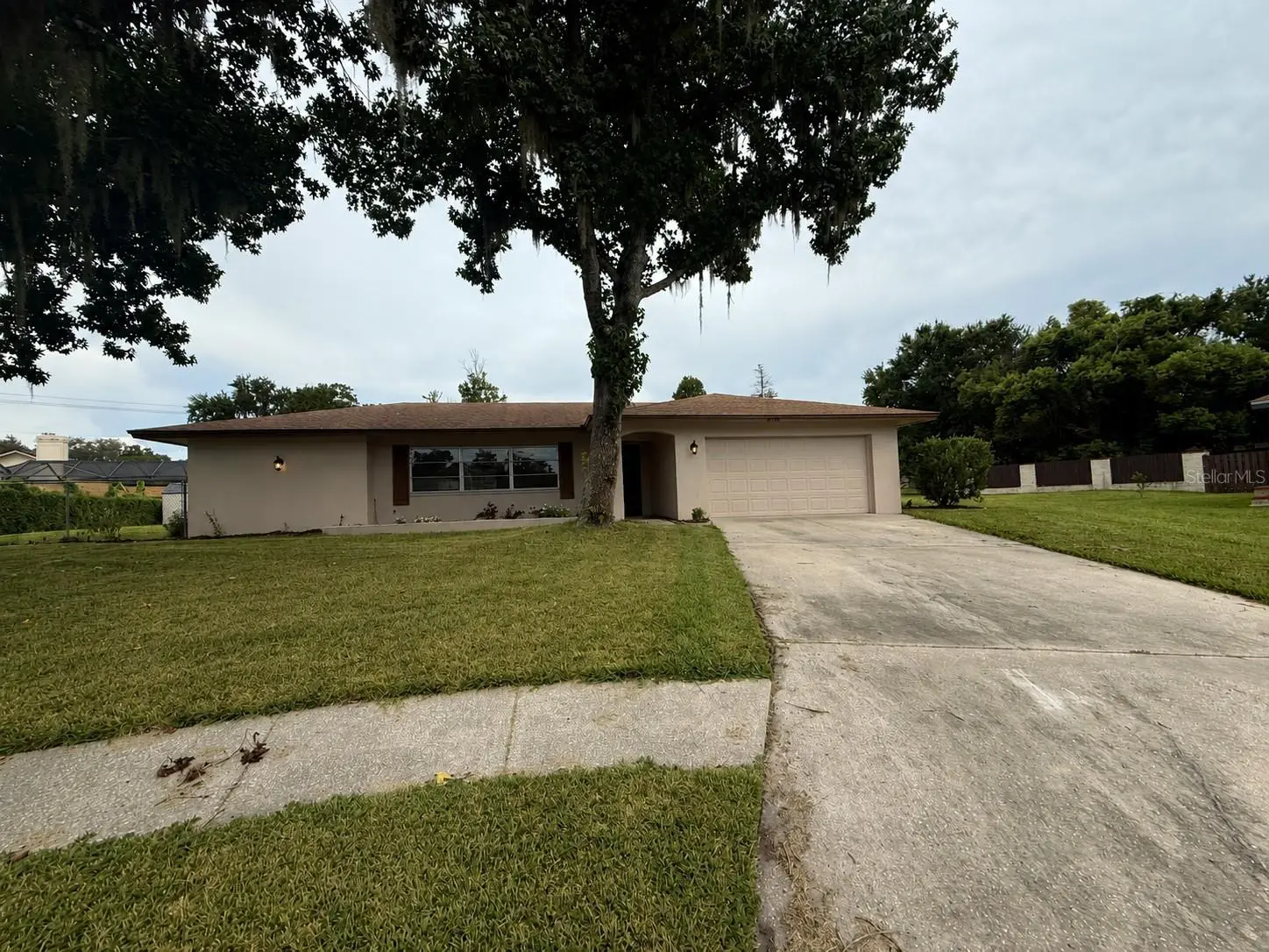 6234 Elm Square, FL