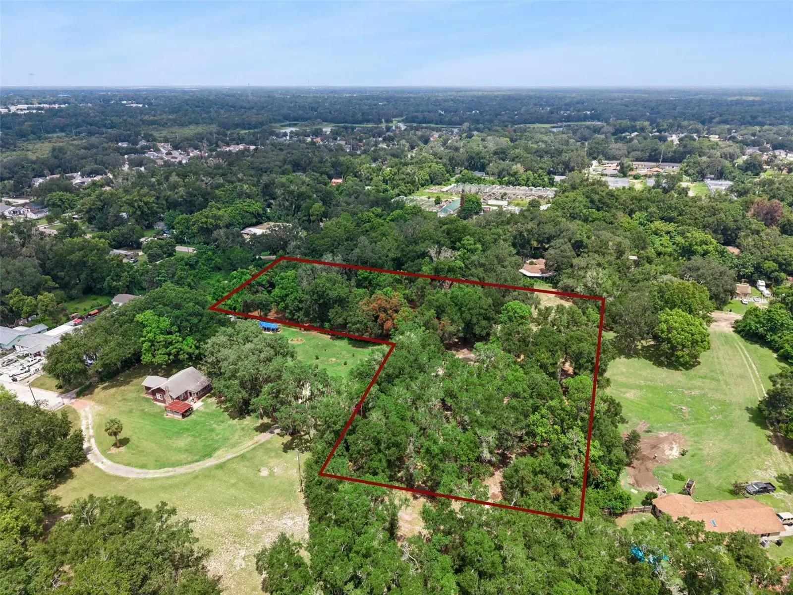 860 Lisa Lane, FL