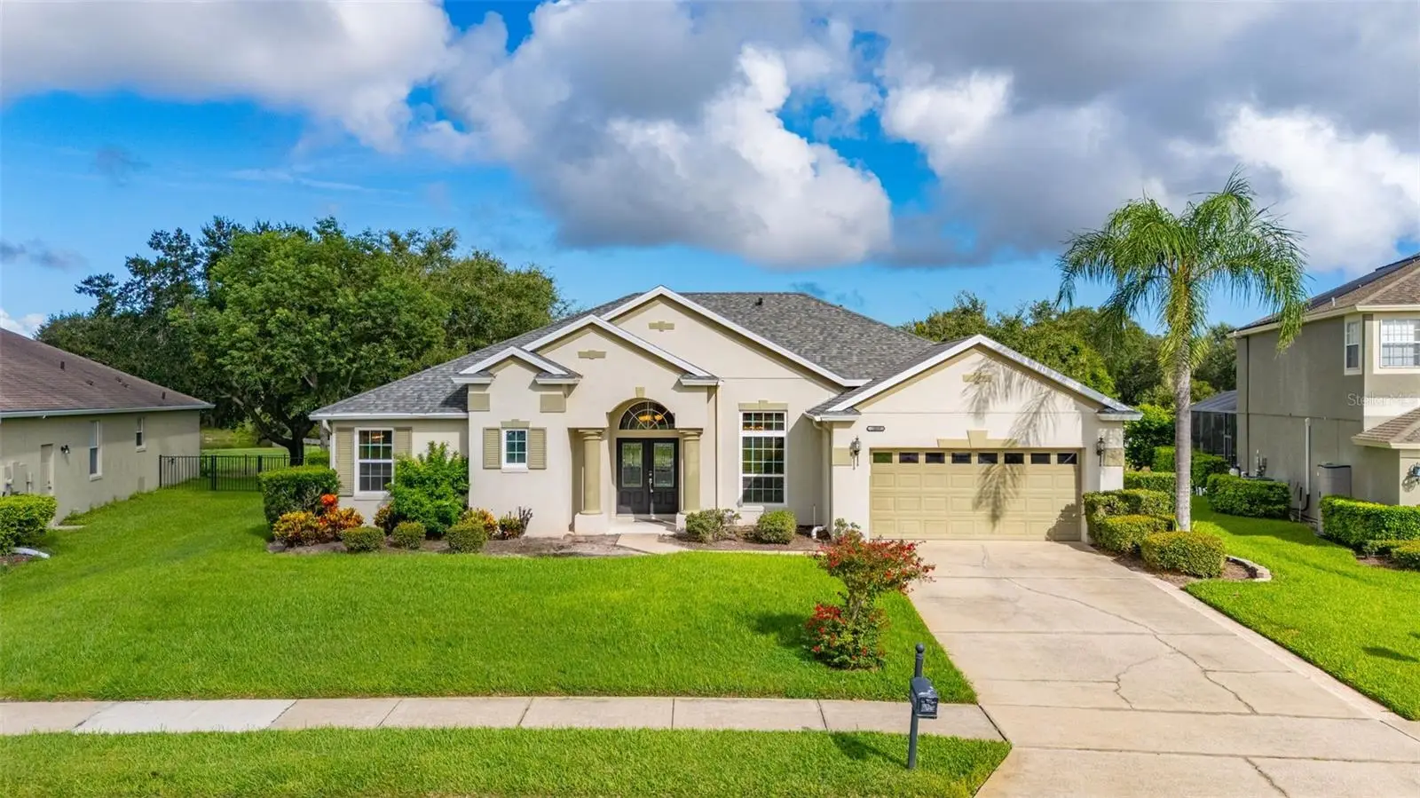 2039 Harbor Cove Way, FL