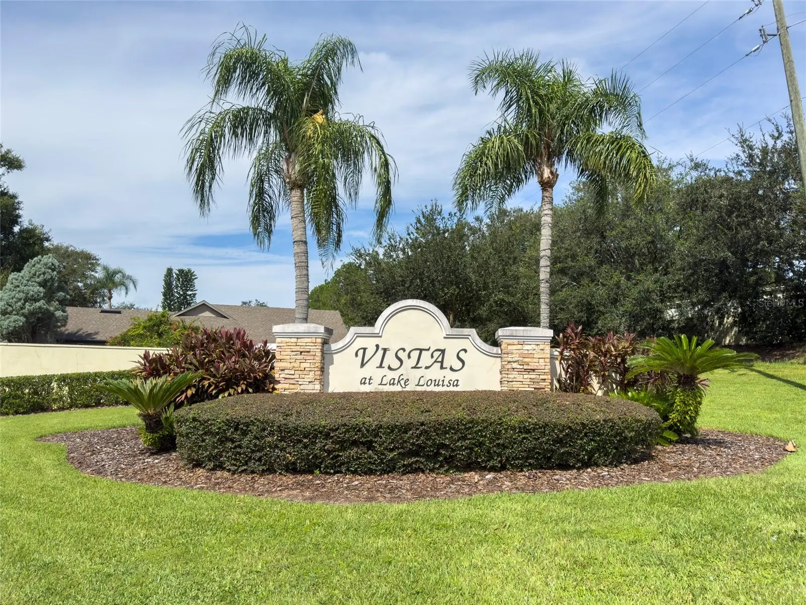 13718 Colina Court, FL