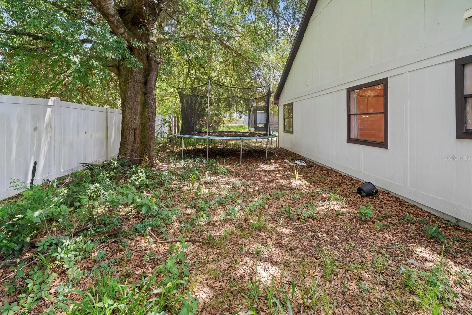555 Swallow Court, FL