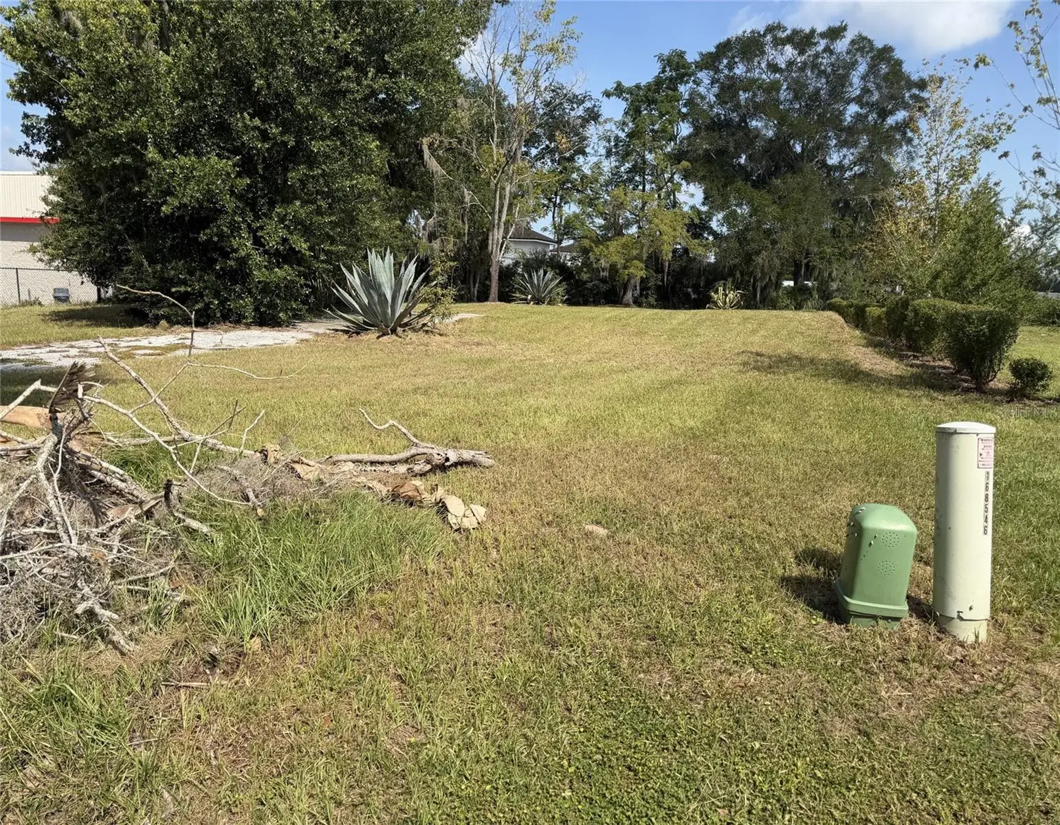 121 Lemon Street, FL