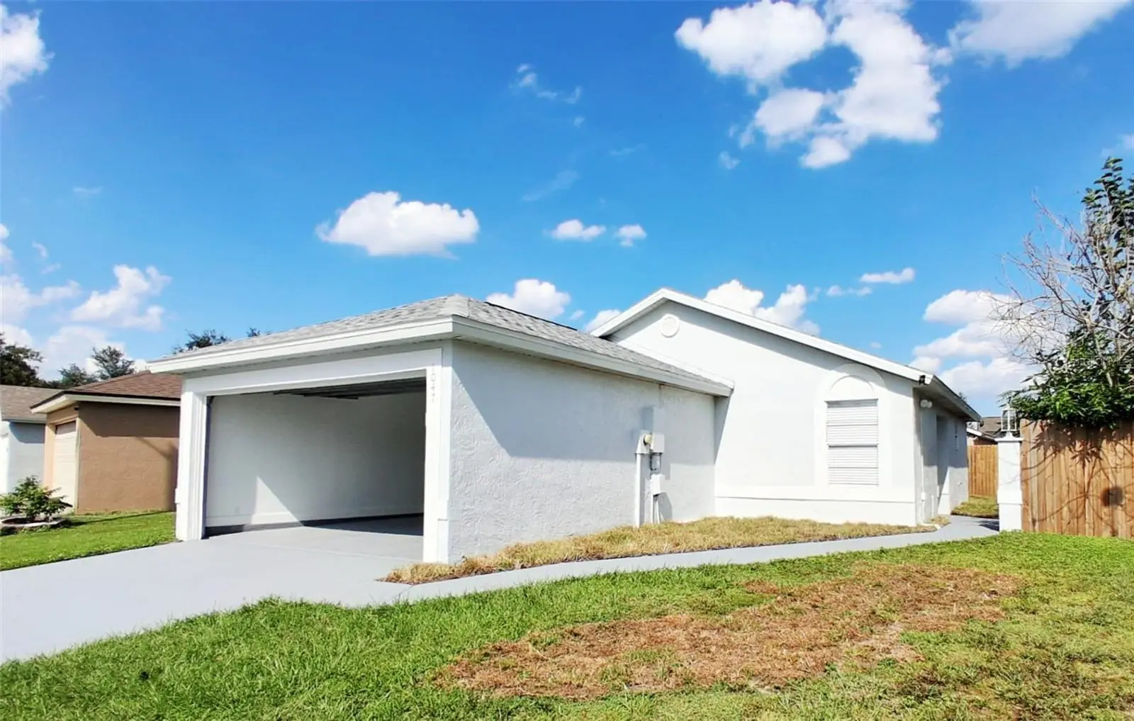 1047 Florida Holly Drive, FL