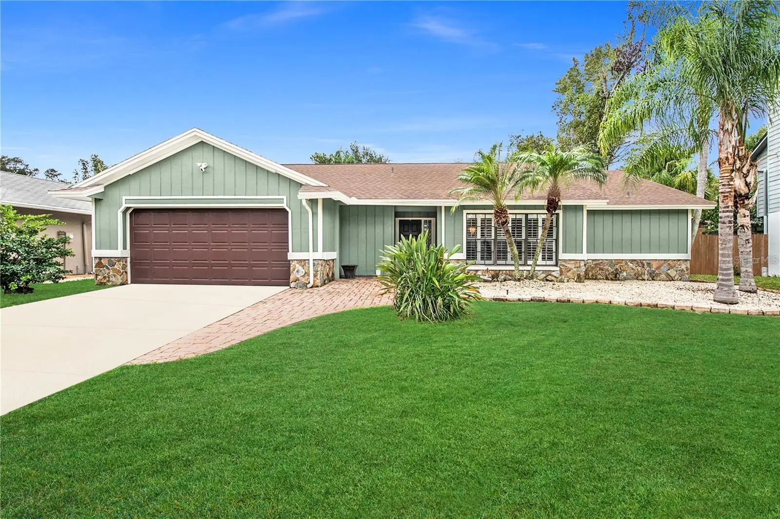 16222 Course Drive, FL