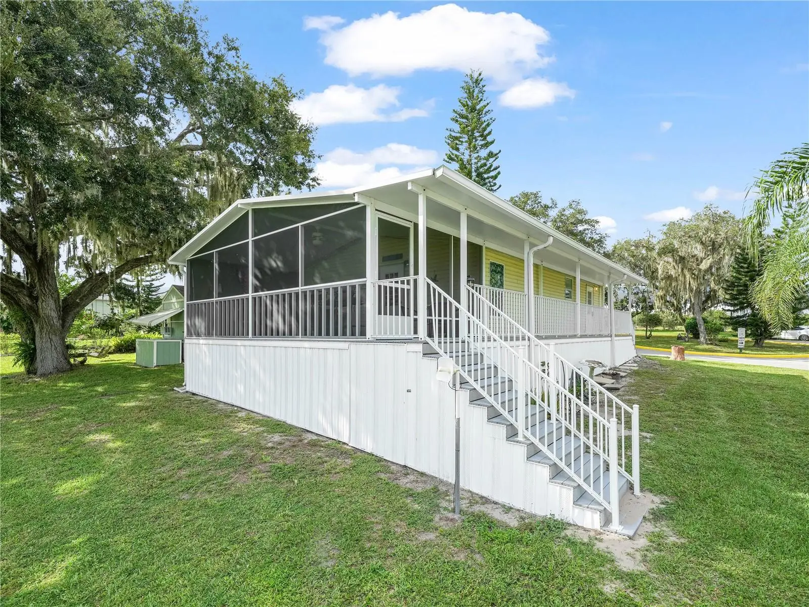 15 Pink Lady Lane, FL