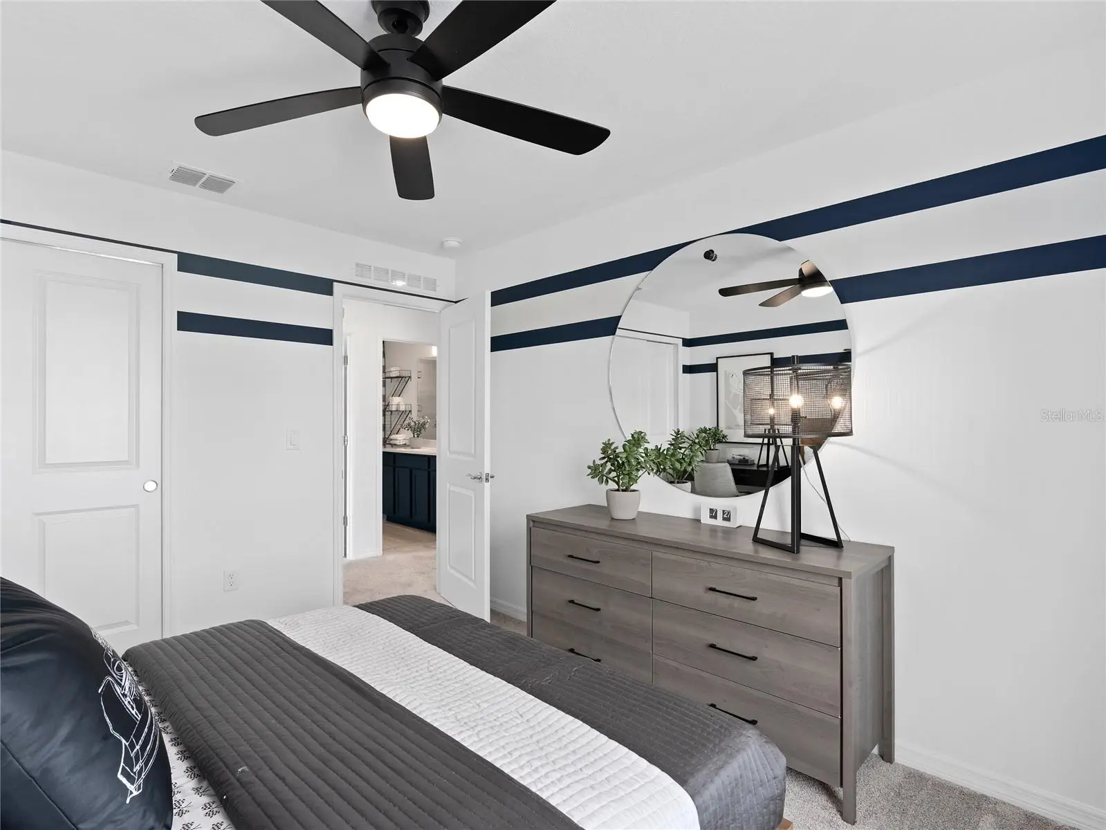 10734 Leafy Laurel Street, FL