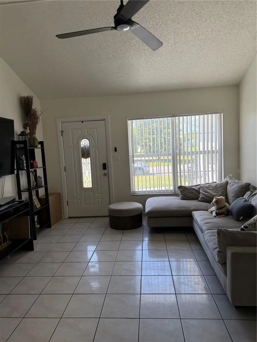 217 Citrus Dr, FL