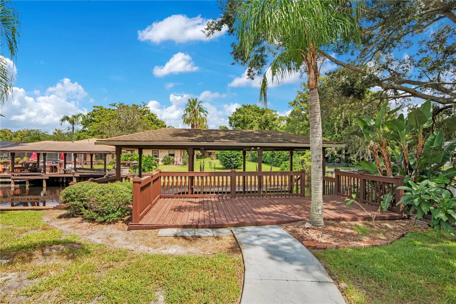 5365 Shady Oak Circle, FL