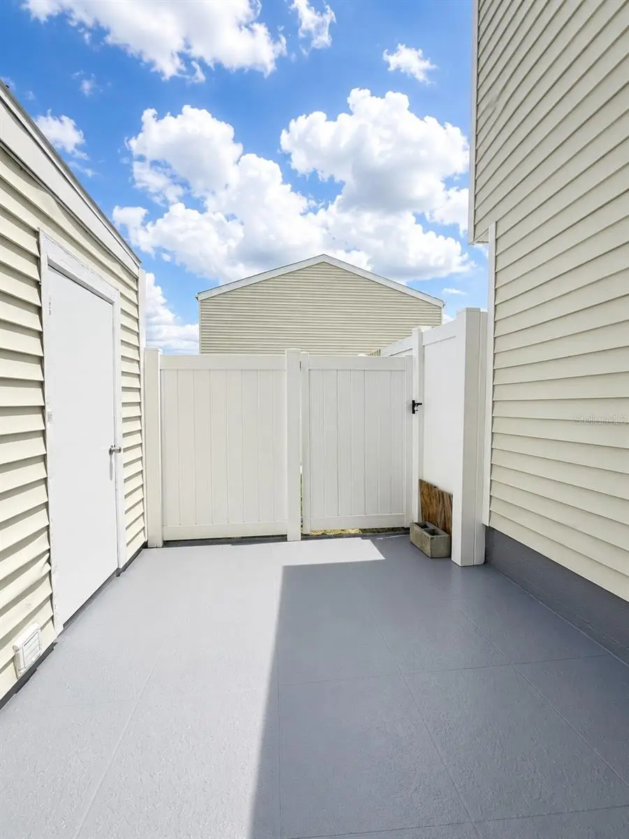 235 Debora Court, FL