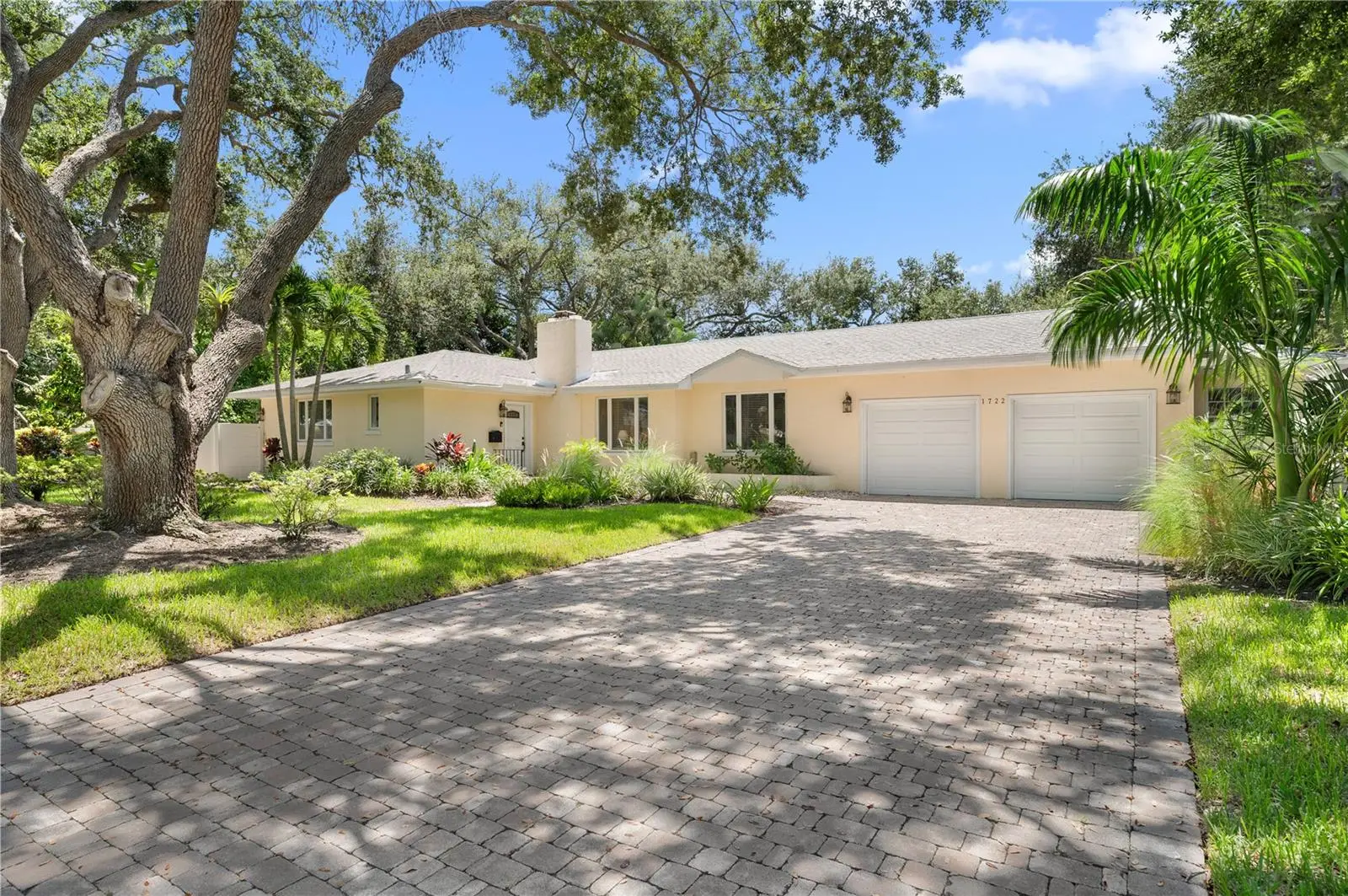 1722 North Drive, FL