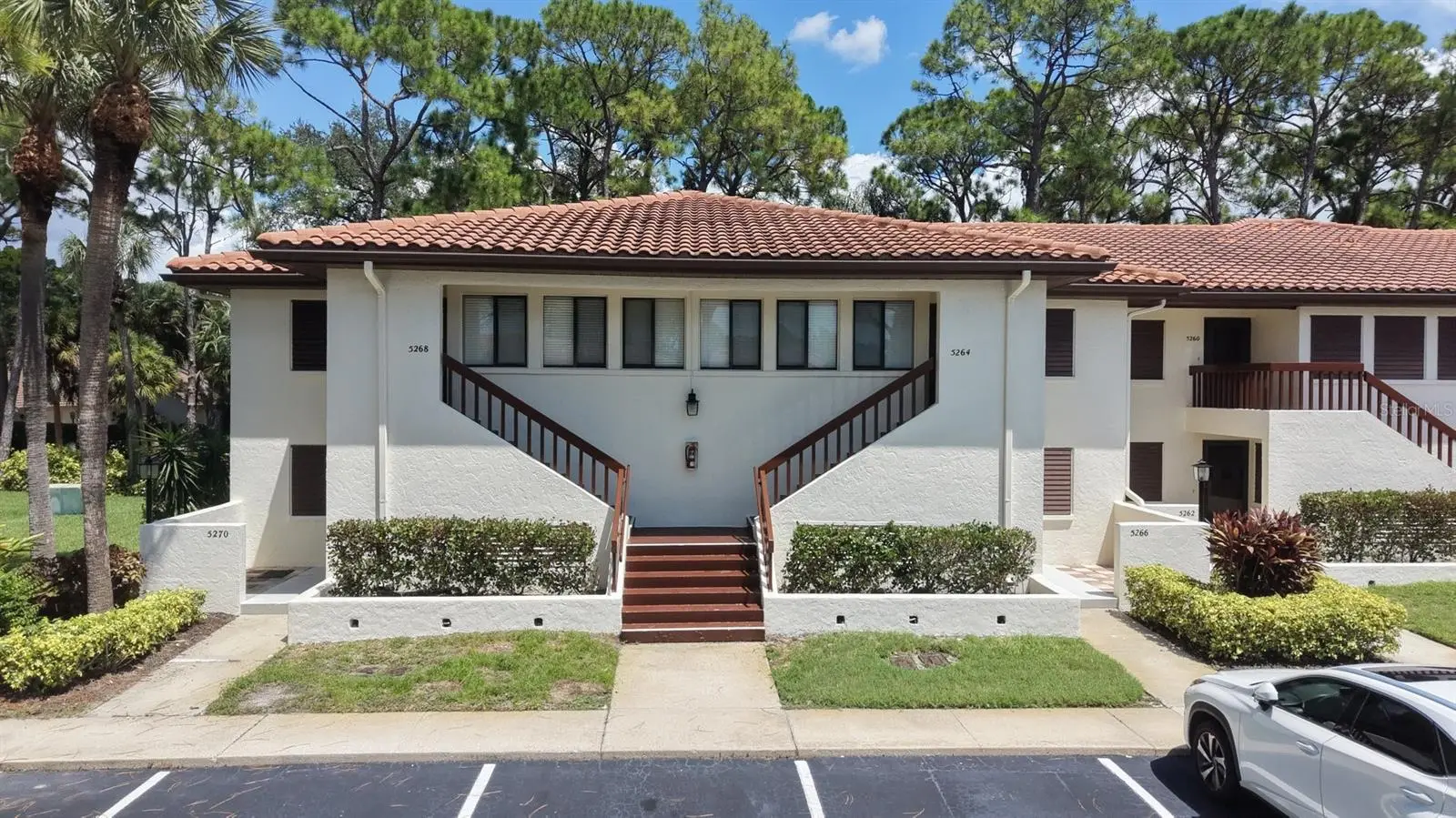 5264 Lake Village Drive, FL