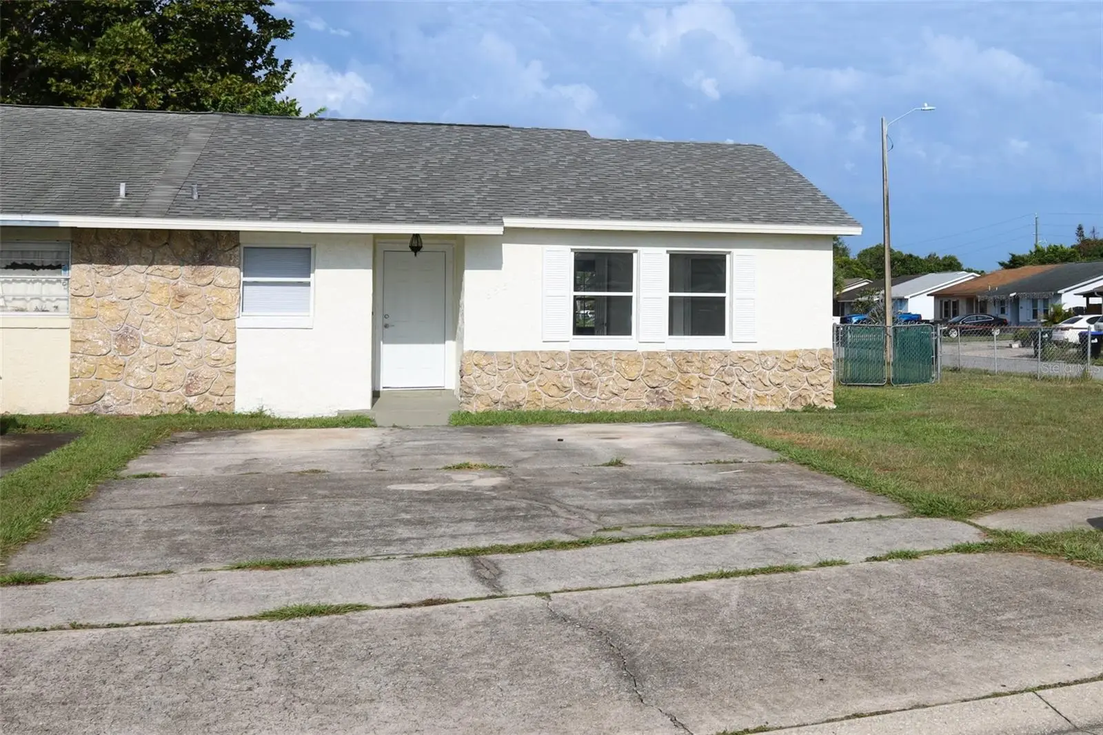6950 Edgefield Lane, FL