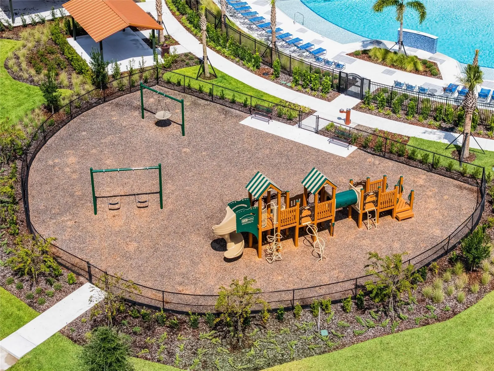 1532 Park Side Avenue, FL