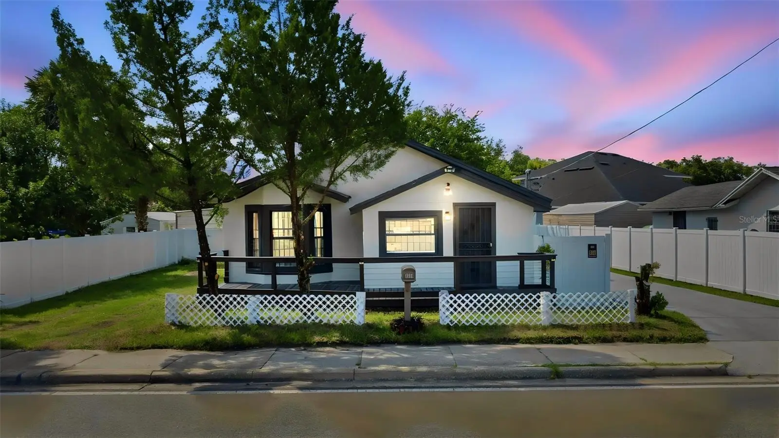 1416 Southwest Road, FL