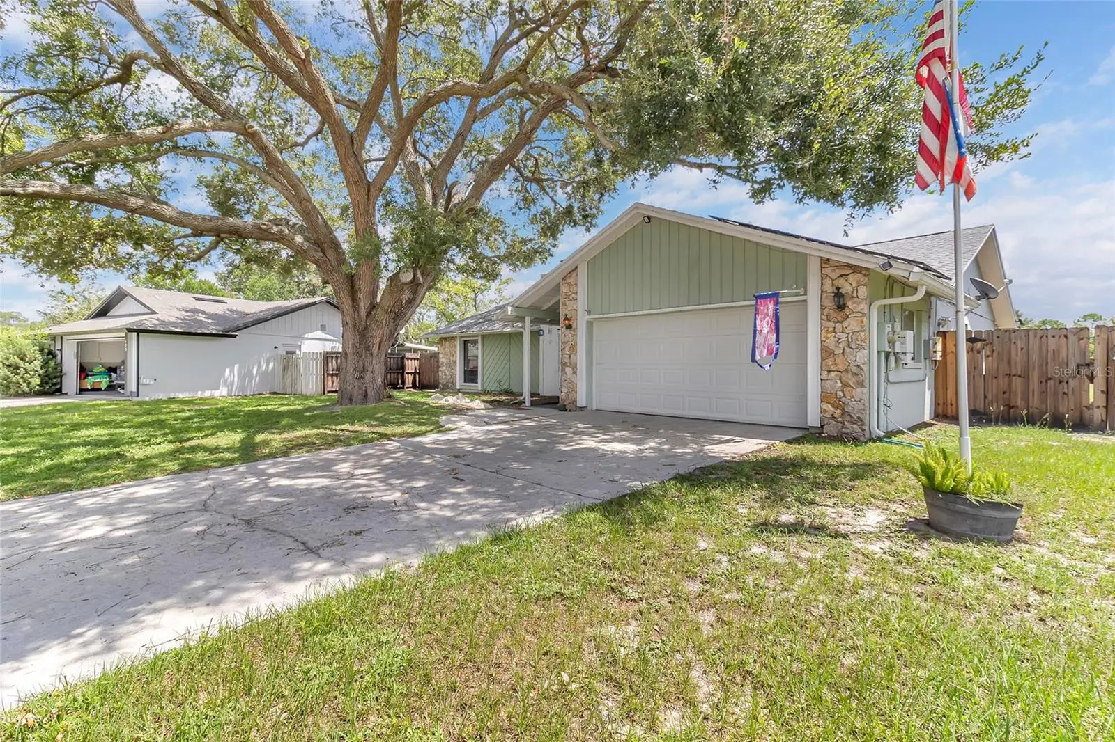 221 Odham Drive, FL