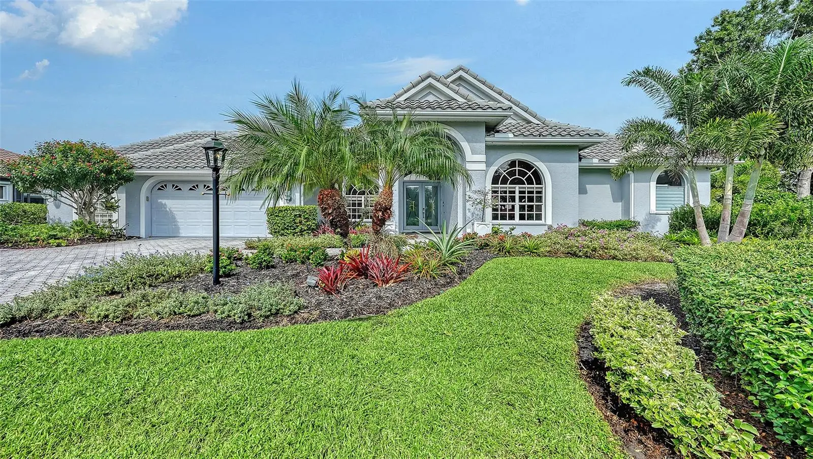8136 Regents Court, FL