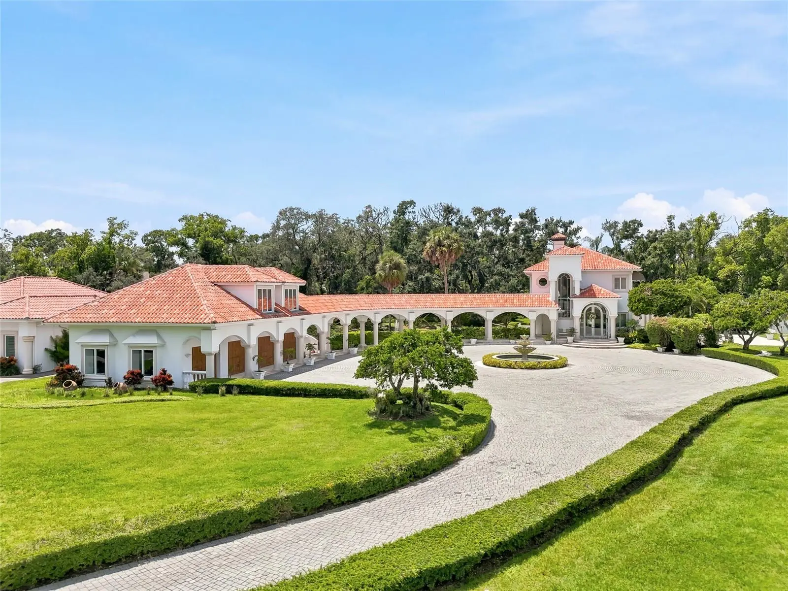 11104 Winthrop Way, FL