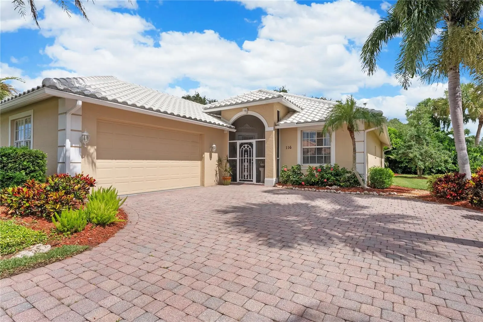 116 Grand Oak Circle, FL