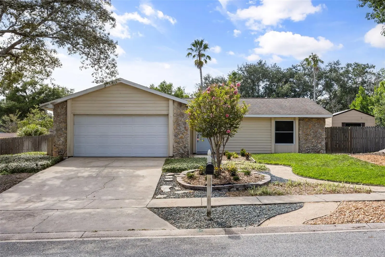 2808 Tamarack Trail, FL