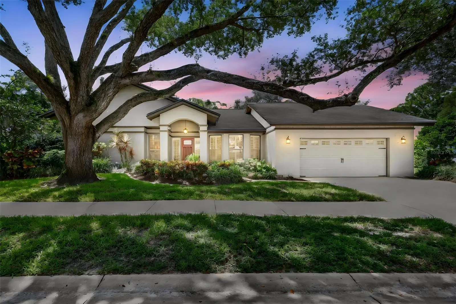 4395 Oak View Drive, FL