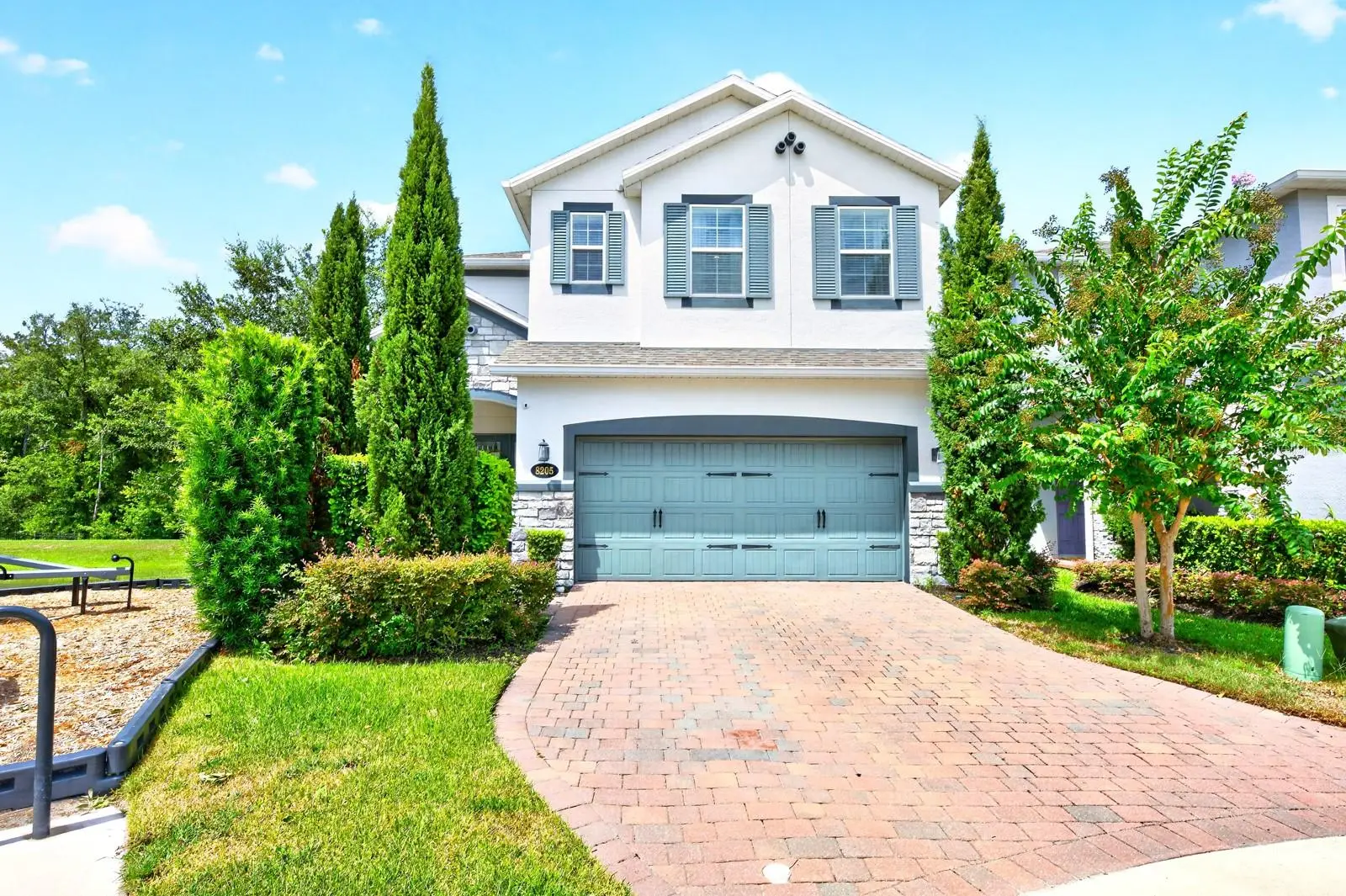 8205 Bayliss Court, FL