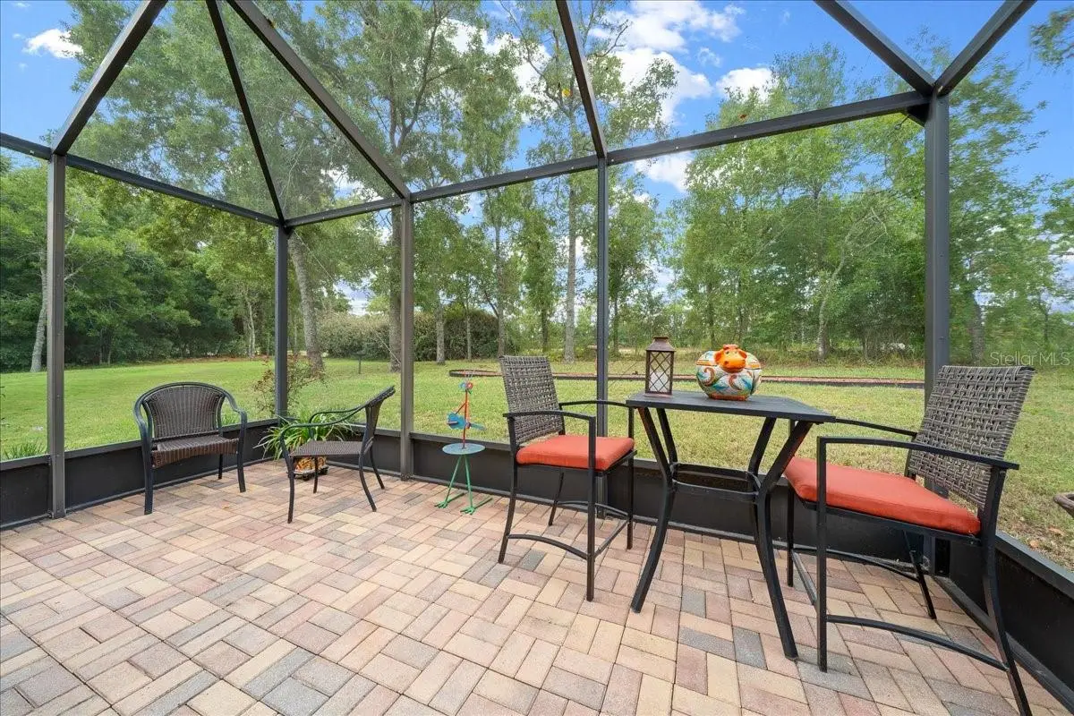 9122 102nd Circle, FL