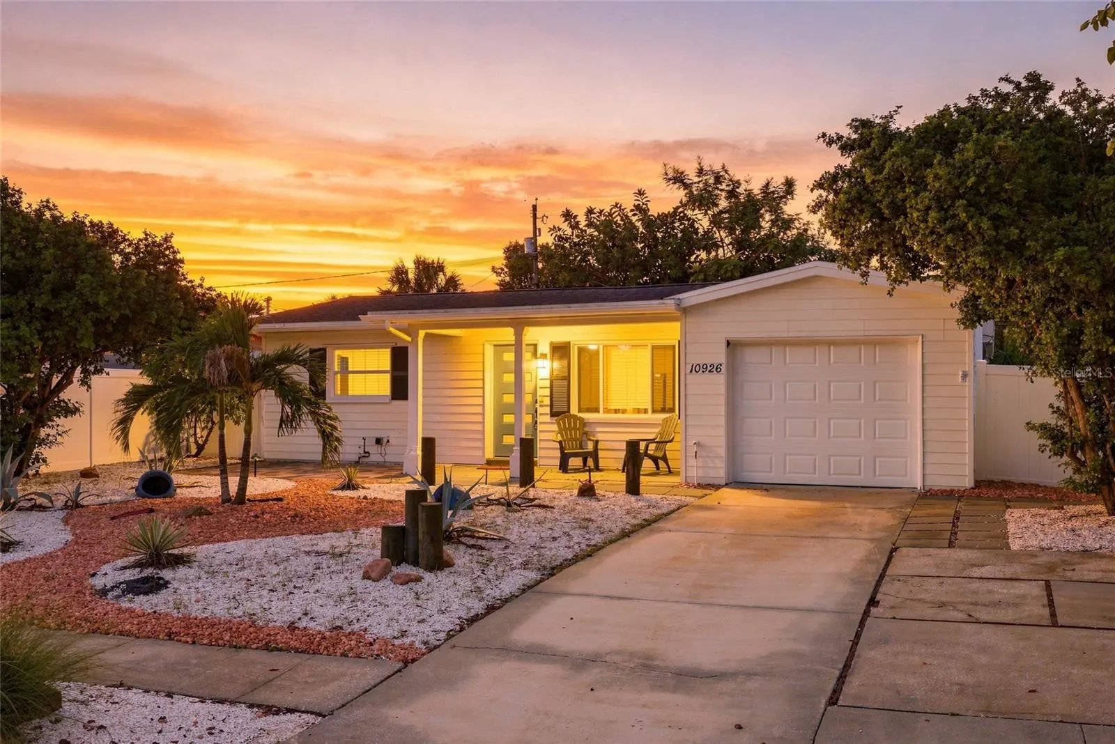10926 Temple Avenue, FL