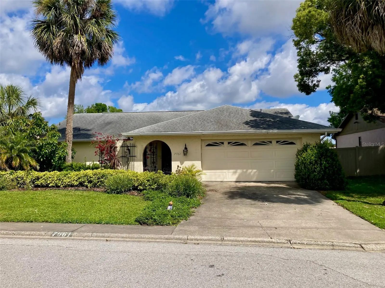 7561 Holly Lake Lane, FL