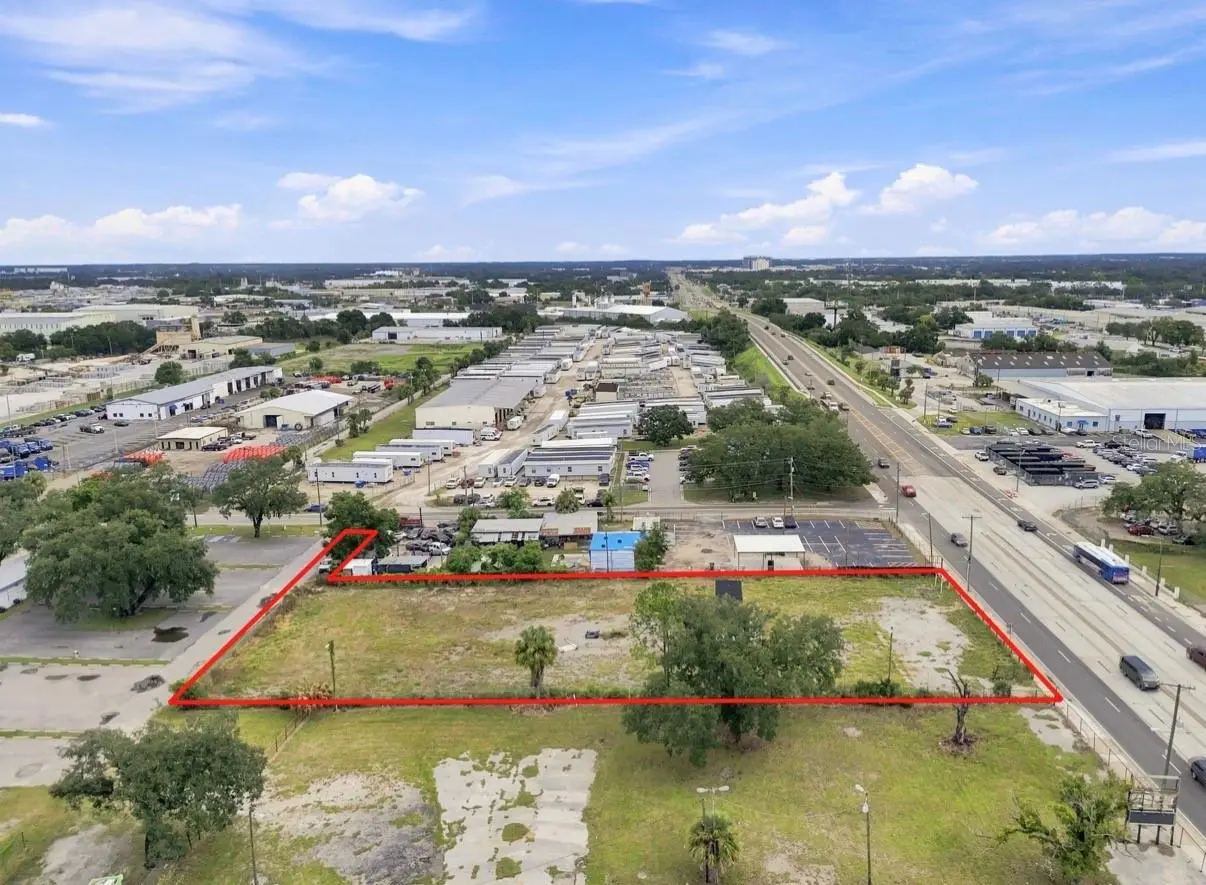 4946 Hillsborough Avenue, FL