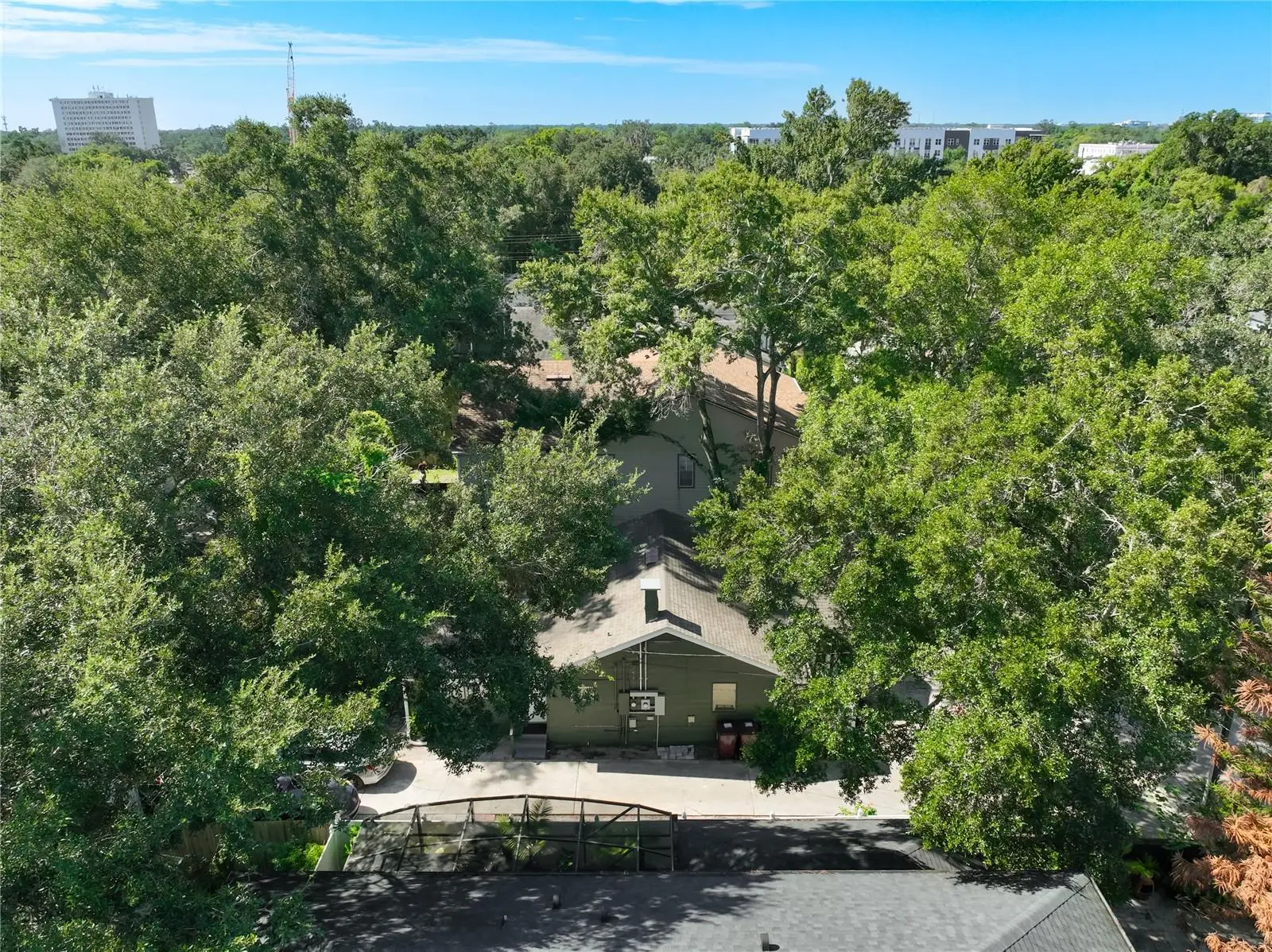 843 Altaloma Avenue, FL
