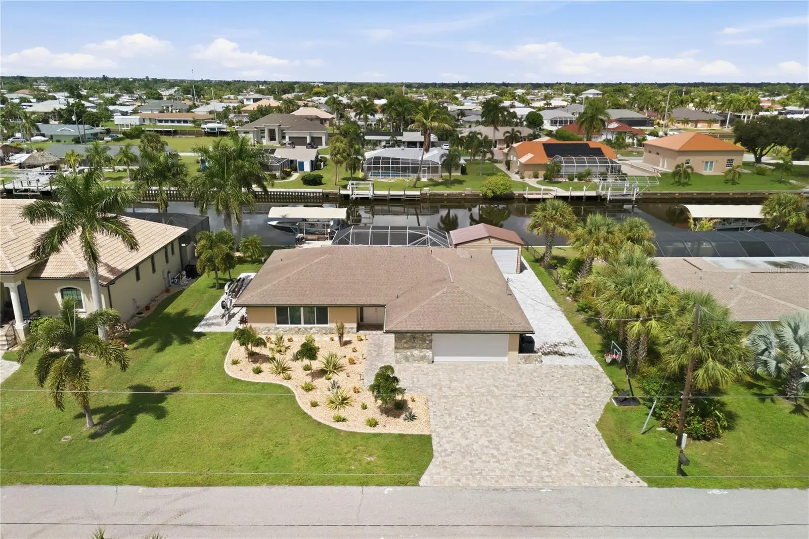 136 Sinclair Street, FL