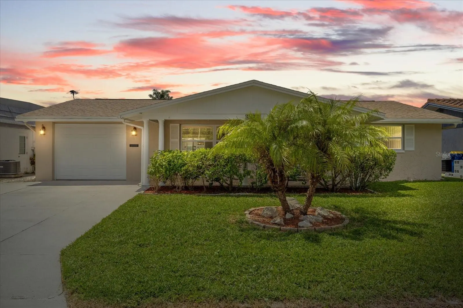 4933 Shell Stream Boulevard, FL
