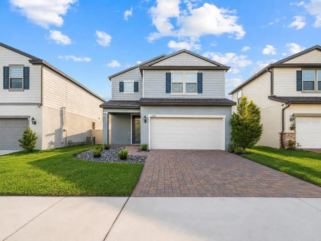 2704 Vista Verde Lane, FL
