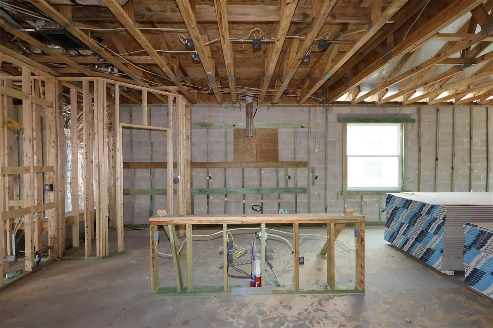 6777 Yellow Warbler Bend, FL