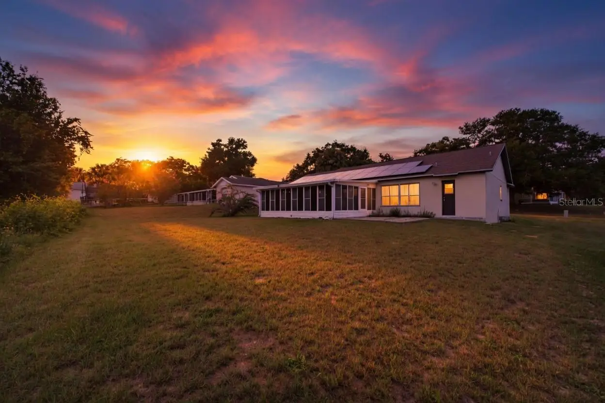15904 Lake Orienta Court, FL